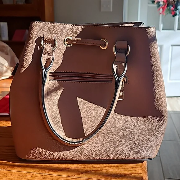 Blush pink Purse - Picture 2 of 9